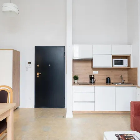 아파트 Properunit Old Town Loft With Balcony *